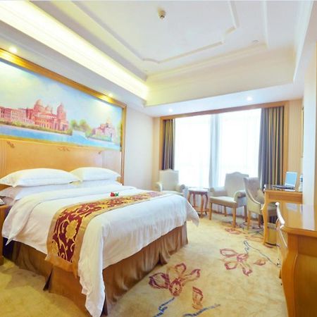 Vienna International Hotel Meizhou Dingzi Bridge Εξωτερικό φωτογραφία